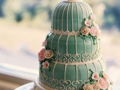 Creative Green And Fine Multi Layer Cake Design