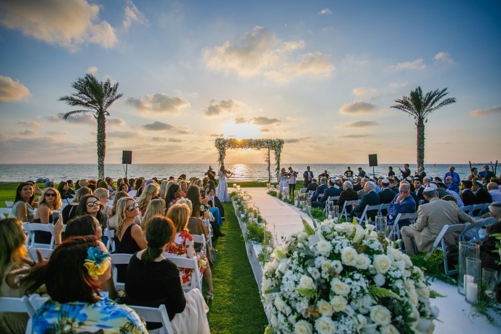 Exotic venues for the perfect beach wedding in Israel